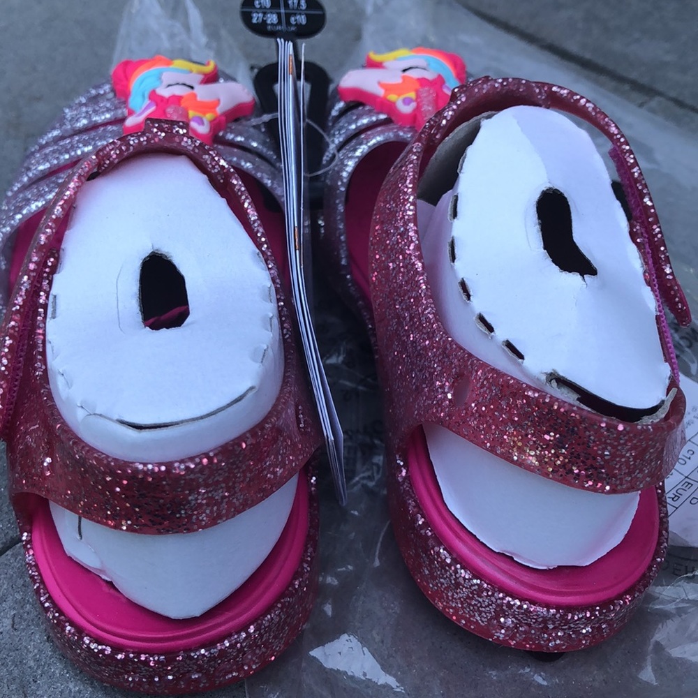New Crocs Unicorn Charm Glitter Sandals Girls Kids - Picture 4 of 16